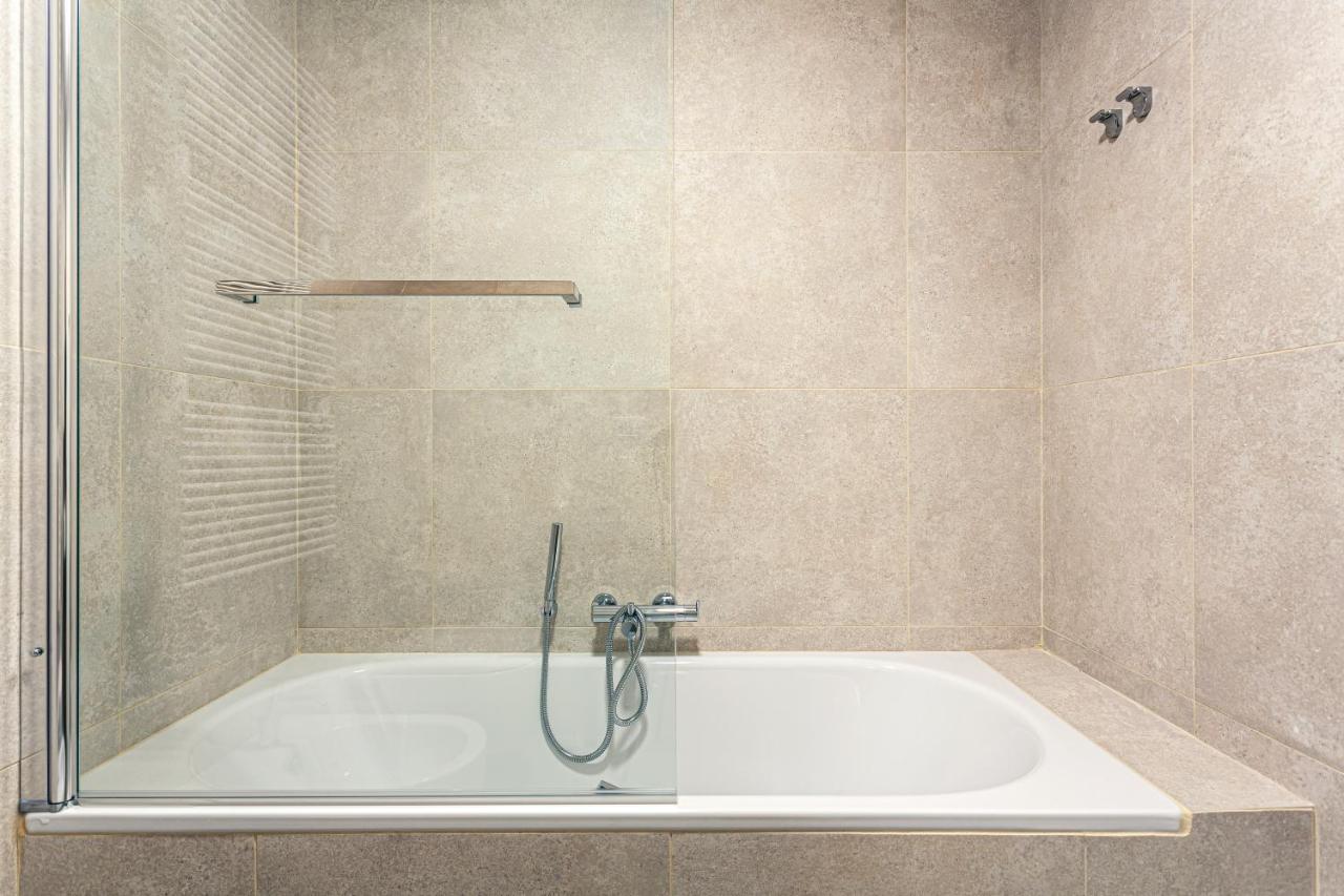 Wide And Bright Two Bedroom Apartment- Via Freguglia Milano Eksteriør bilde